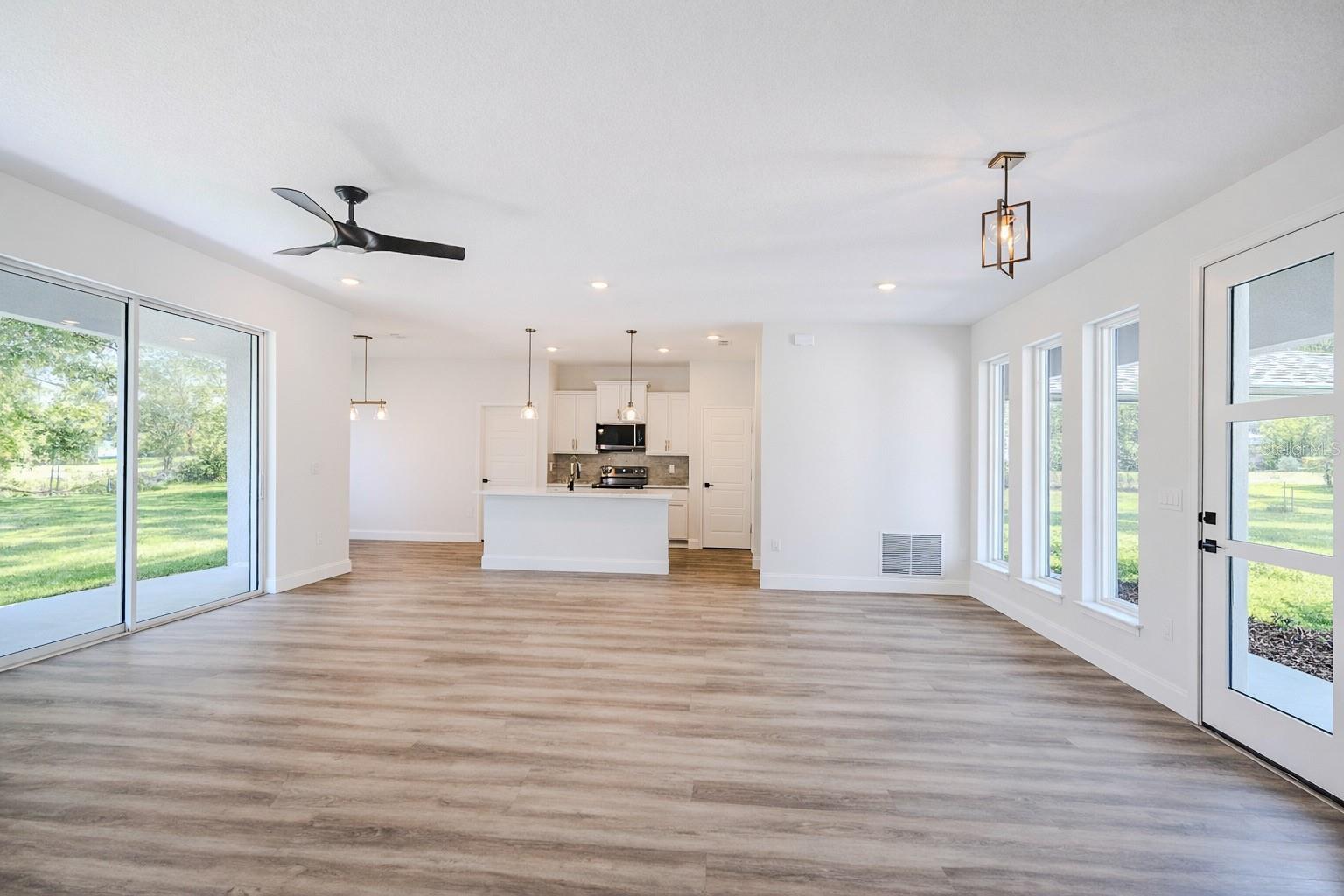45 ROYAL OAK DRIVE, Palm Coast, FL 32164