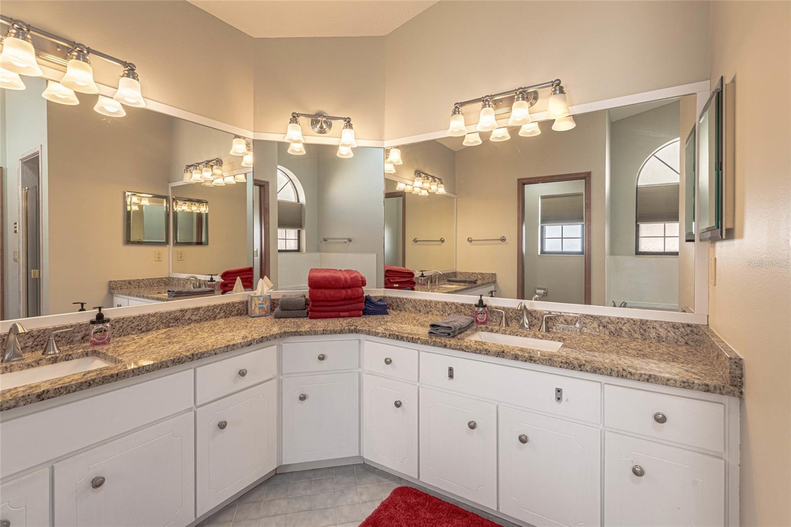 27 CHERRYTREE COURT, Palm Coast, FL 32137