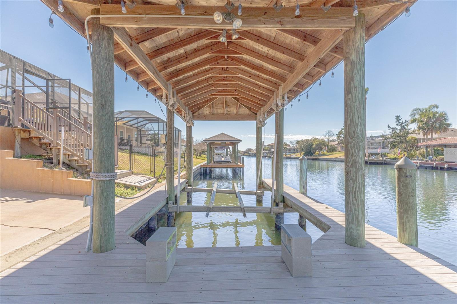 27 CHERRYTREE COURT, Palm Coast, FL 32137