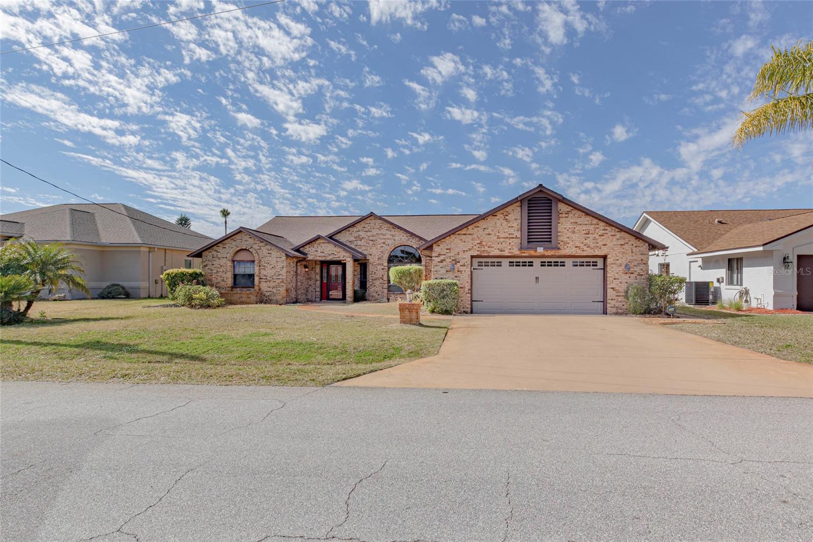 27 CHERRYTREE COURT, Palm Coast, FL 32137