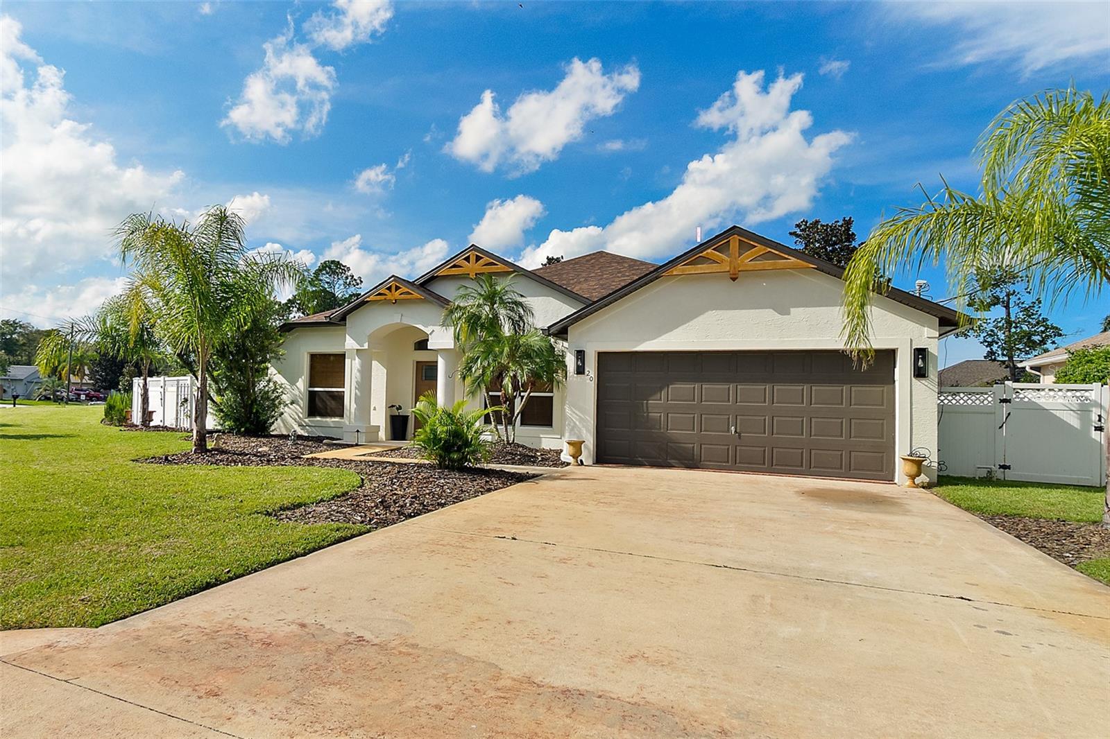 20 EASTWOOD DRIVE, Palm Coast, FL 32164 20 EASTWOOD DRIVE, Palm Coast, FL 32164