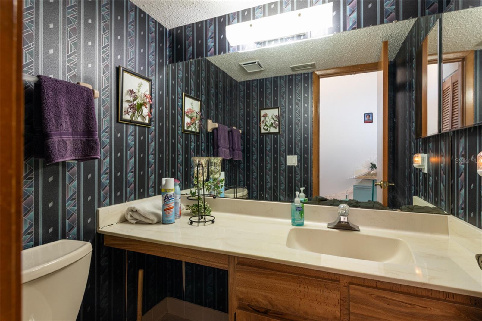 Master Bath Room