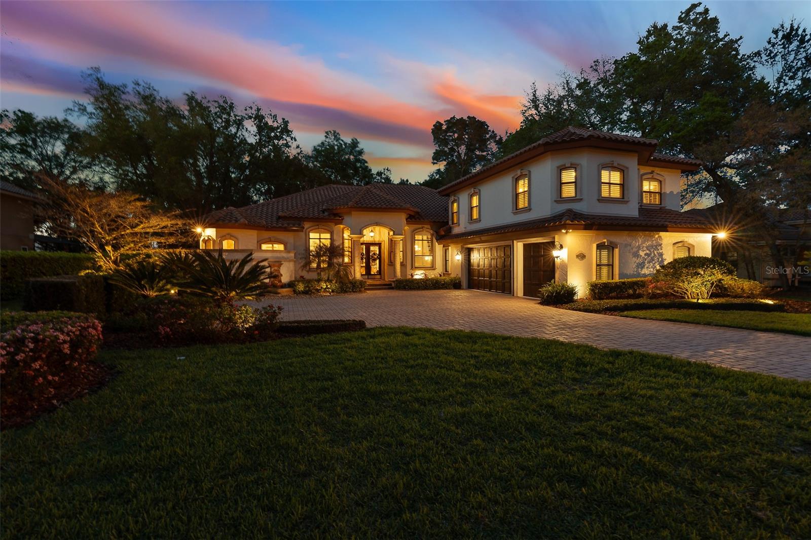 Twilight Street View