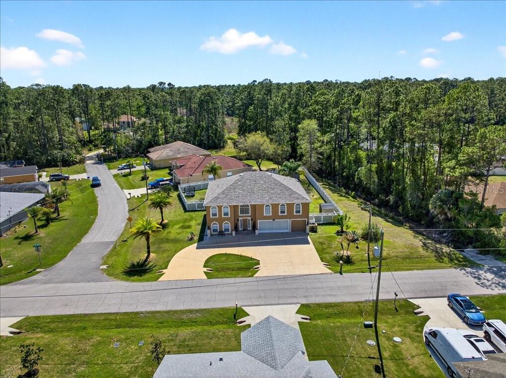 33 RED BARN DRIVE, Palm Coast, FL 32164 33 RED BARN DRIVE, Palm Coast, FL 32164