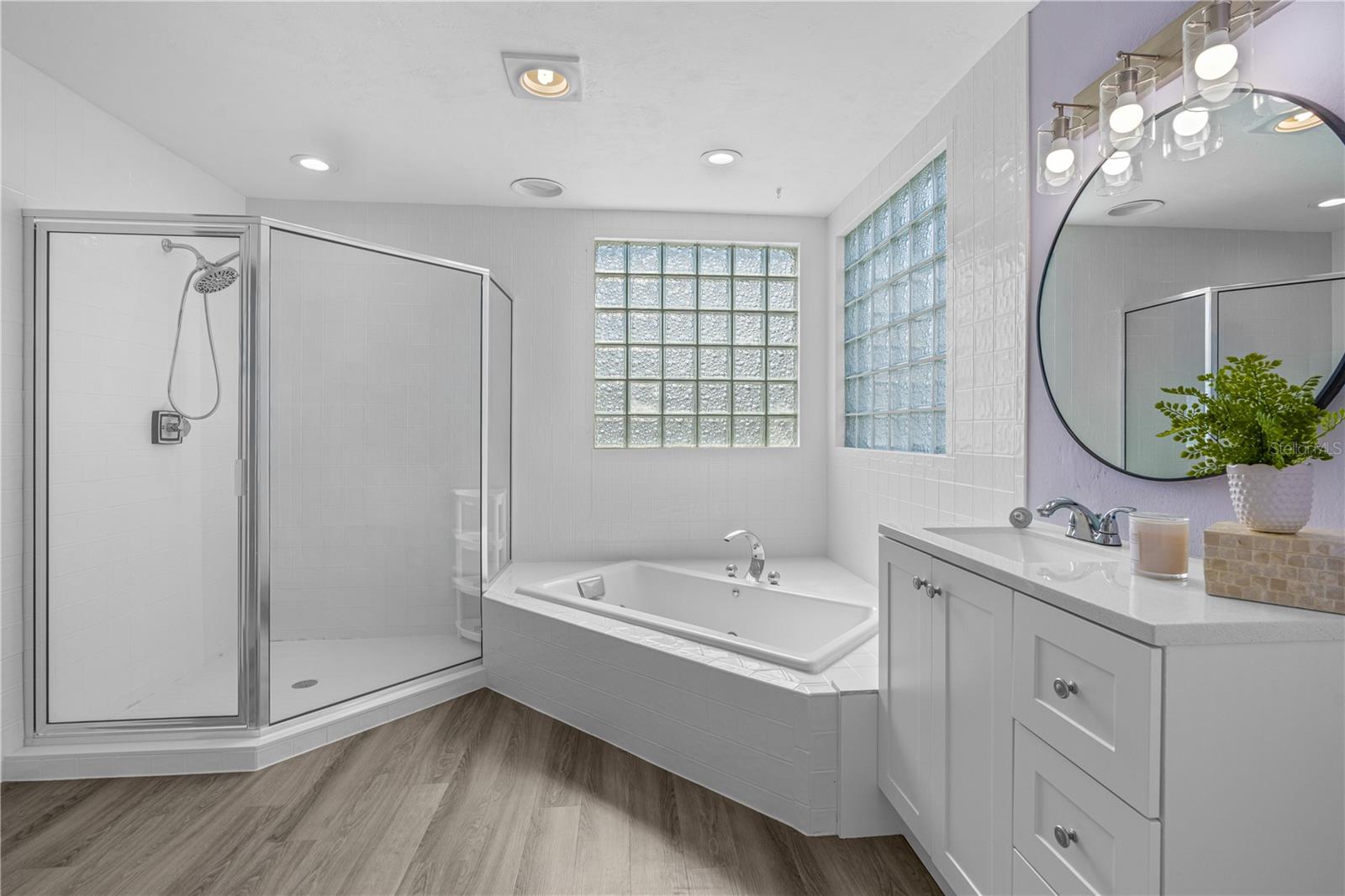 57 BAY POINTE DRIVE, Ormond Beach, FL 32174