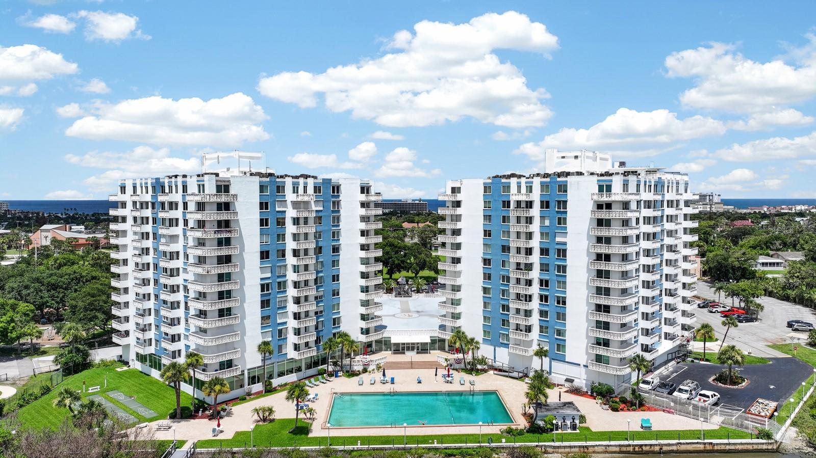 935 N HALIFAX AVENUE, #406, Daytona Beach, FL 32118