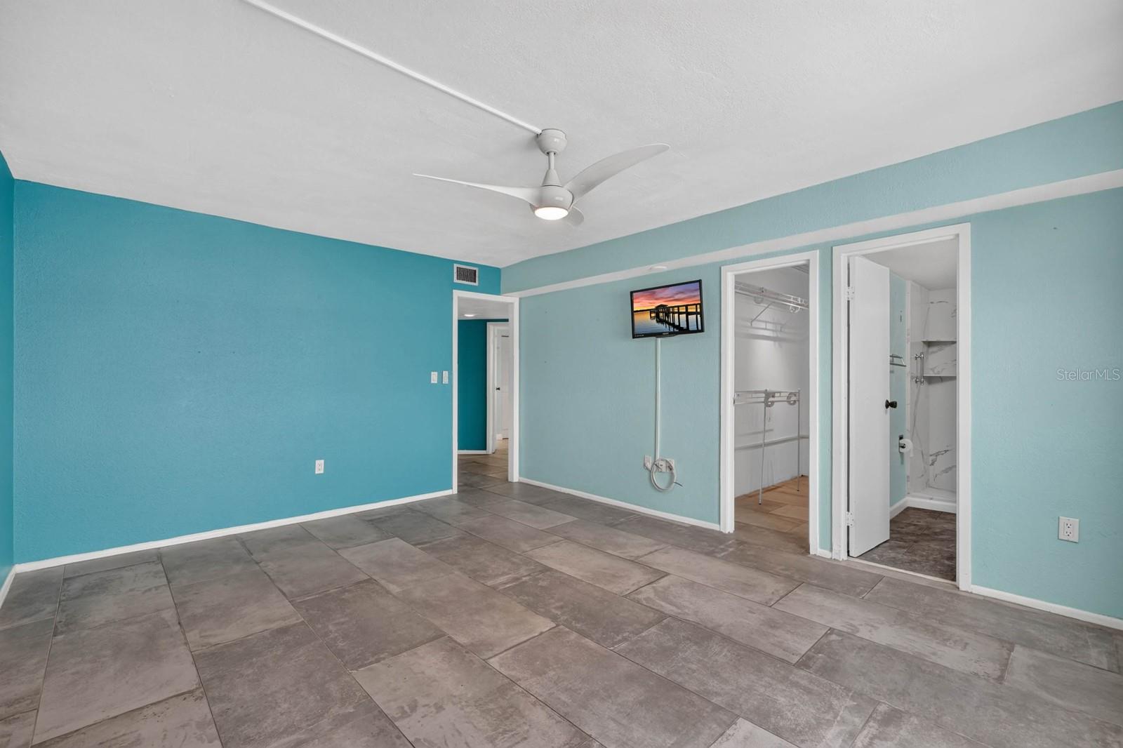 935 N HALIFAX AVENUE, #406, Daytona Beach, FL 32118