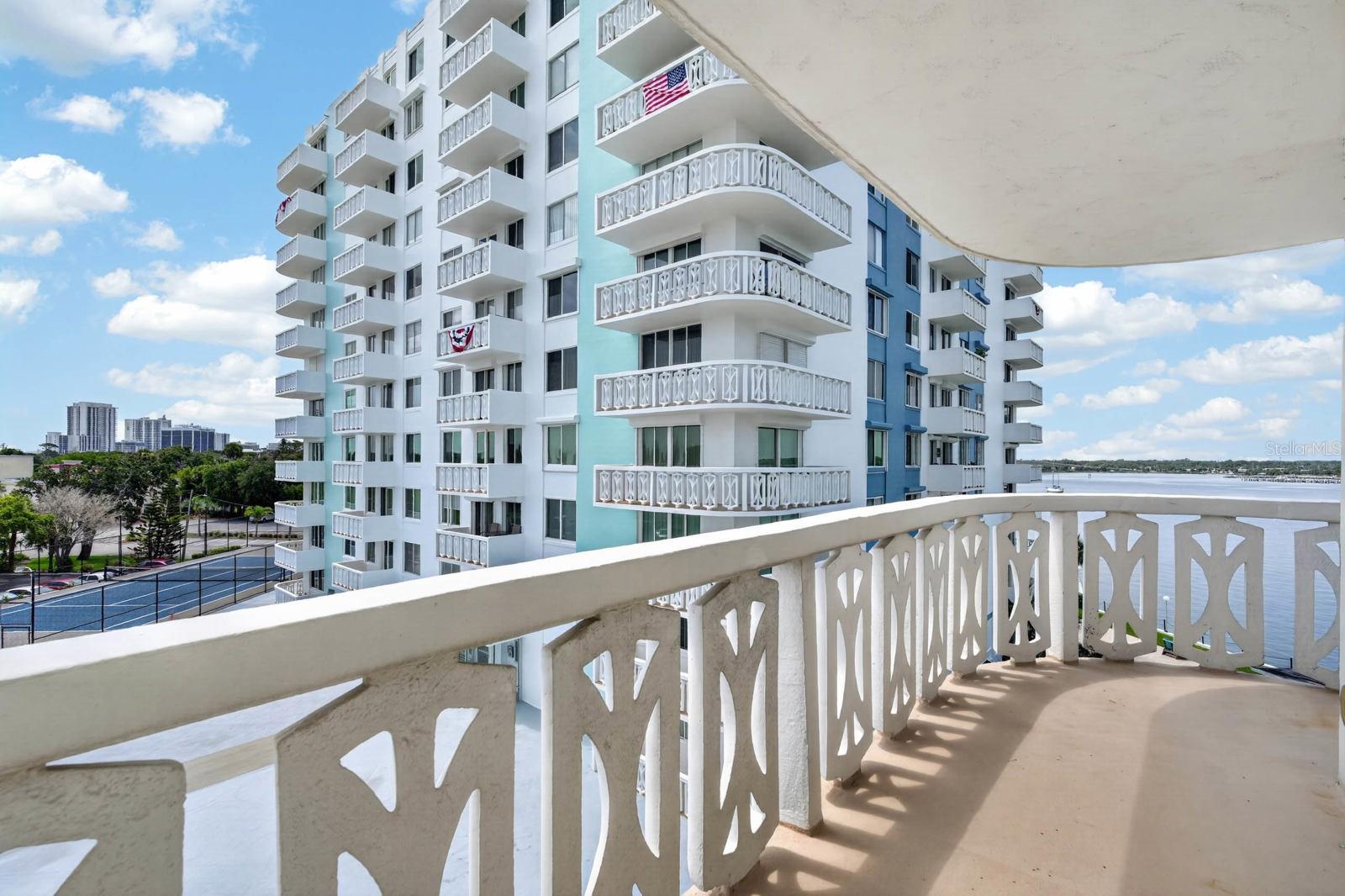 935 N HALIFAX AVENUE, #406, Daytona Beach, FL 32118