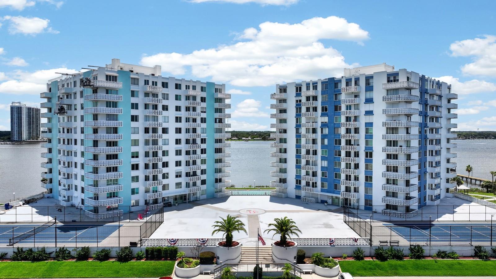935 N HALIFAX AVENUE, #406, Daytona Beach, FL 32118