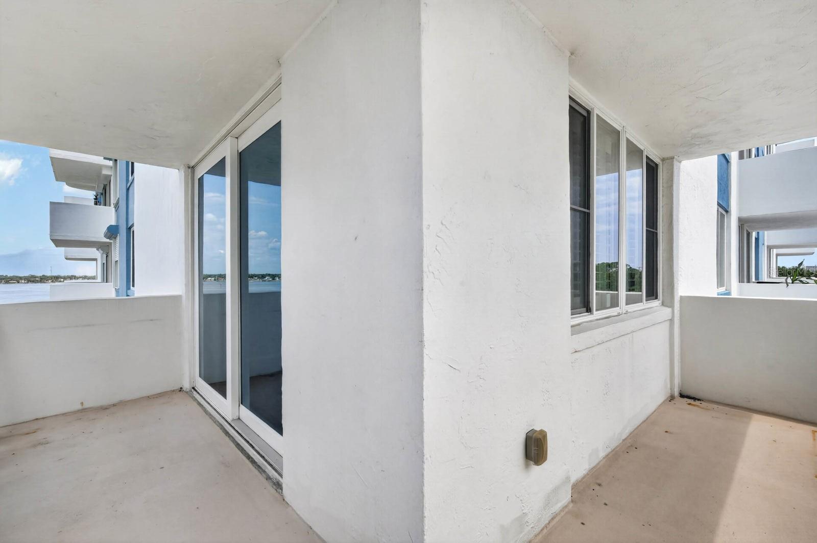 935 N HALIFAX AVENUE, #406, Daytona Beach, FL 32118