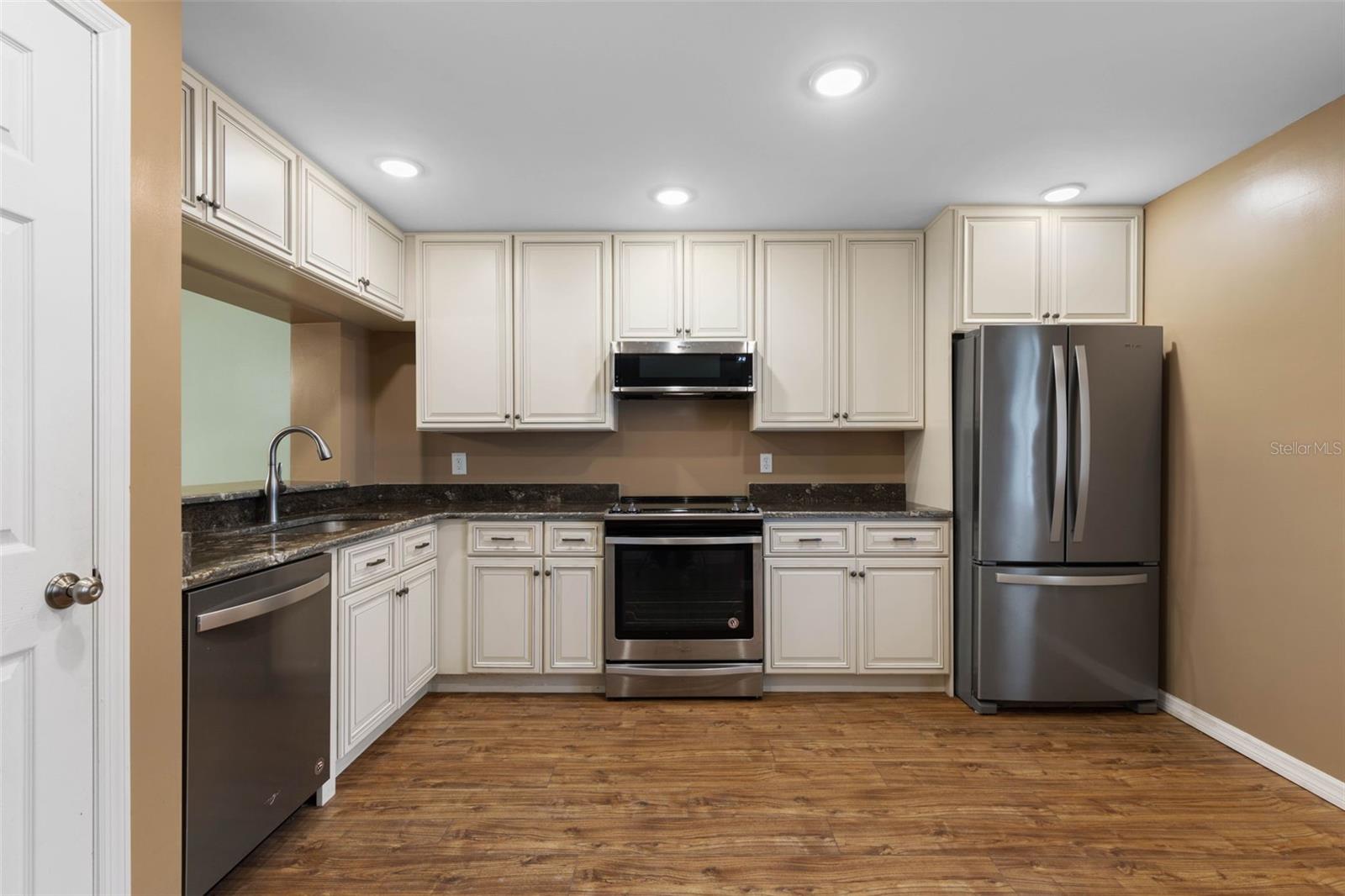 1 TOMOKA OAKS BOULEVARD, #137, Ormond Beach, FL 32174