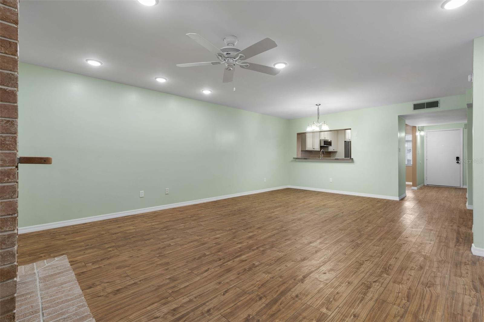 1 TOMOKA OAKS BOULEVARD, #137, Ormond Beach, FL 32174