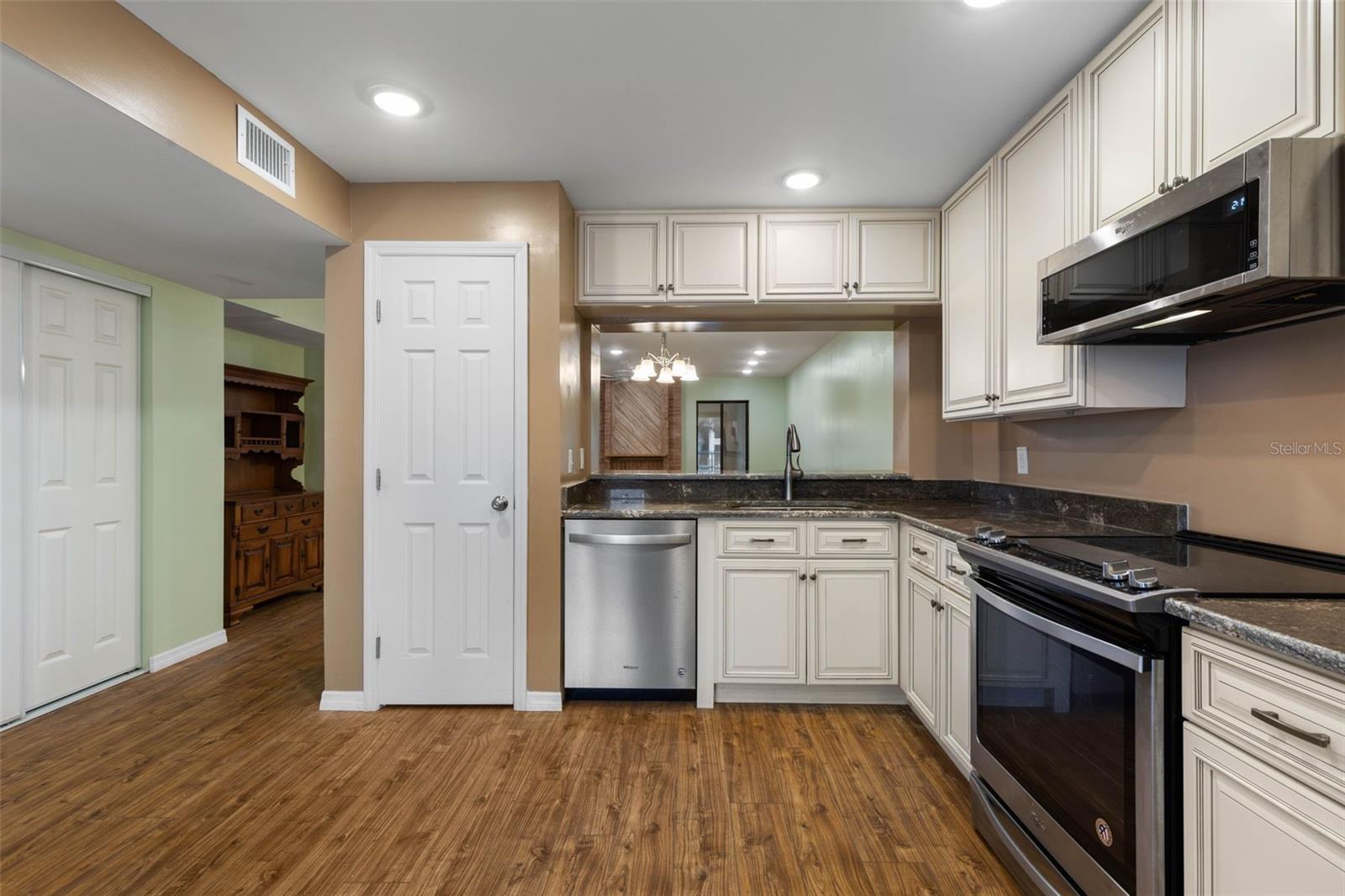 1 TOMOKA OAKS BOULEVARD, #137, Ormond Beach, FL 32174
