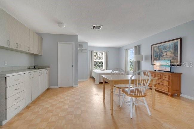 2121 DRESSAGE COVE, Chuluota, FL 32766