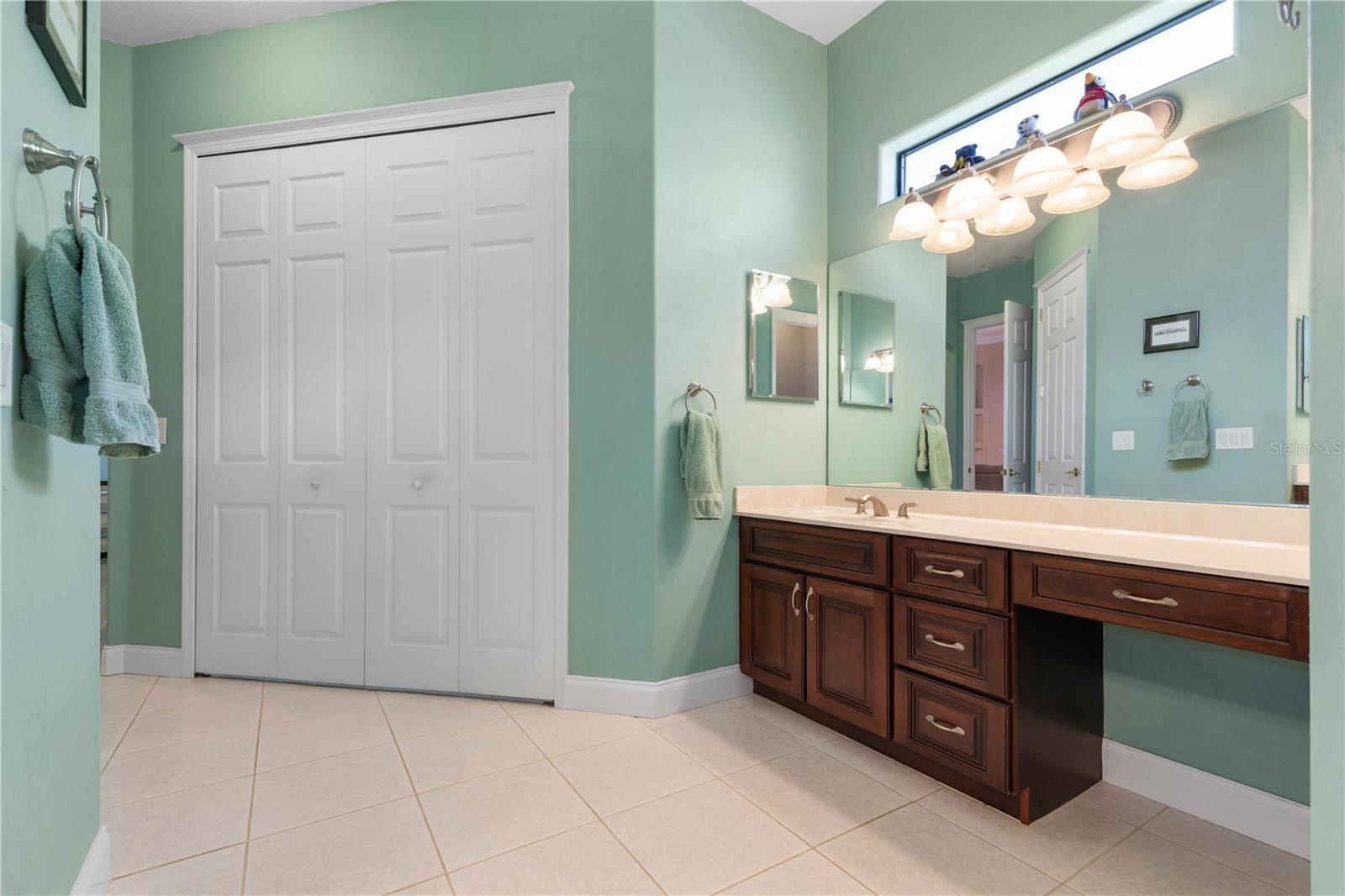 Primary En-Suite