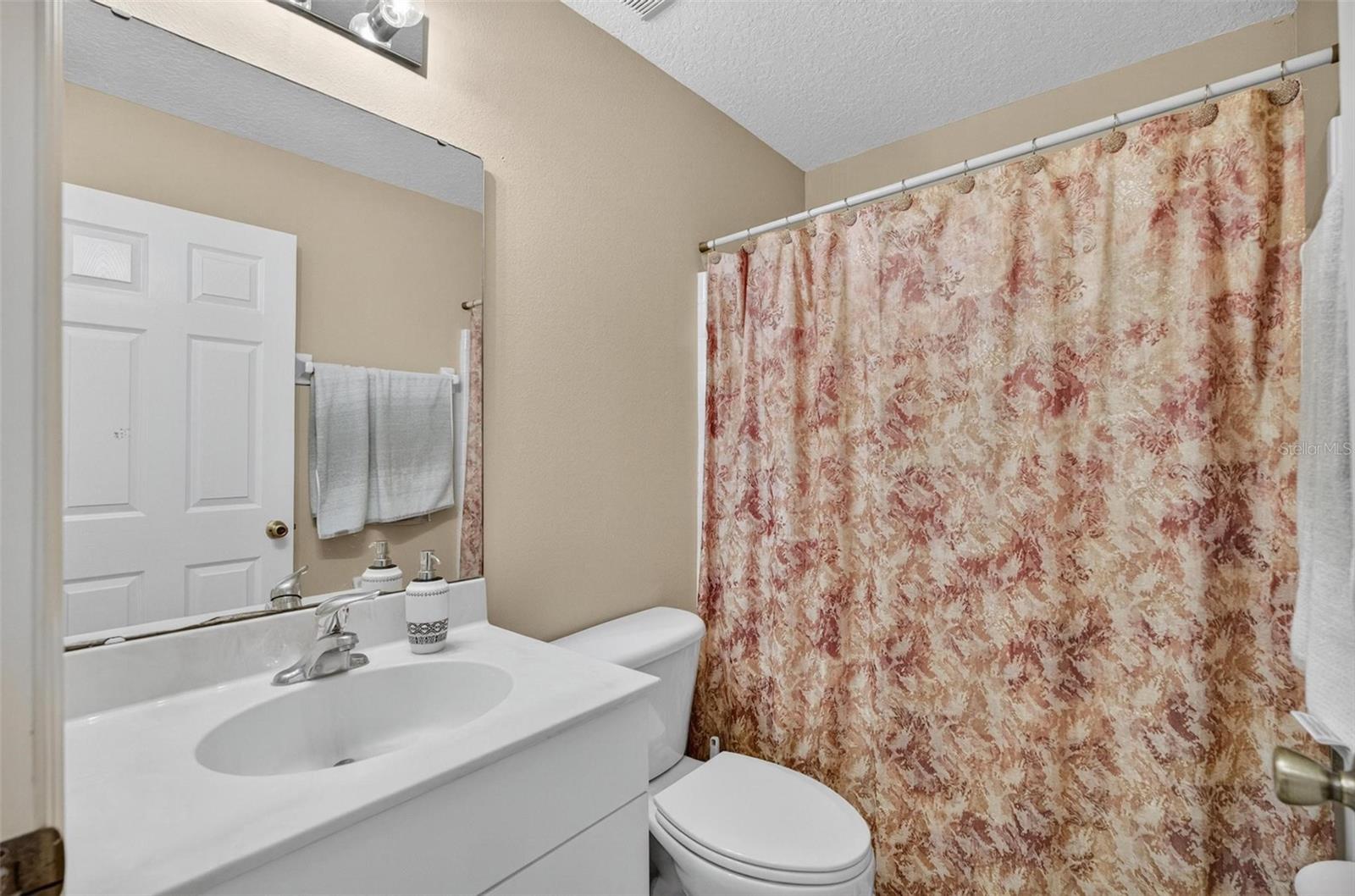8 FAWN LANE, Palm Coast, FL 32137