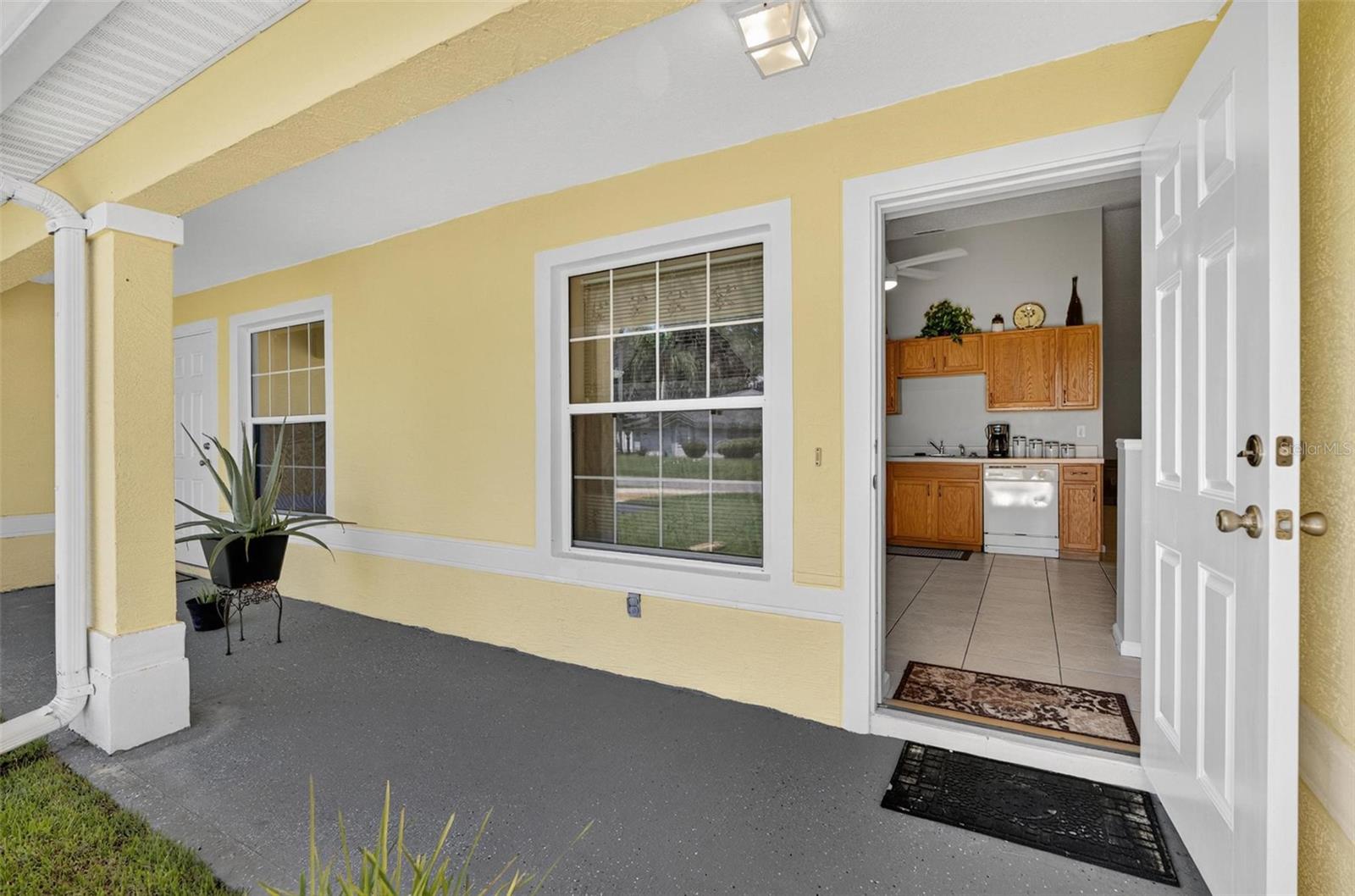 8 FAWN LANE, Palm Coast, FL 32137
