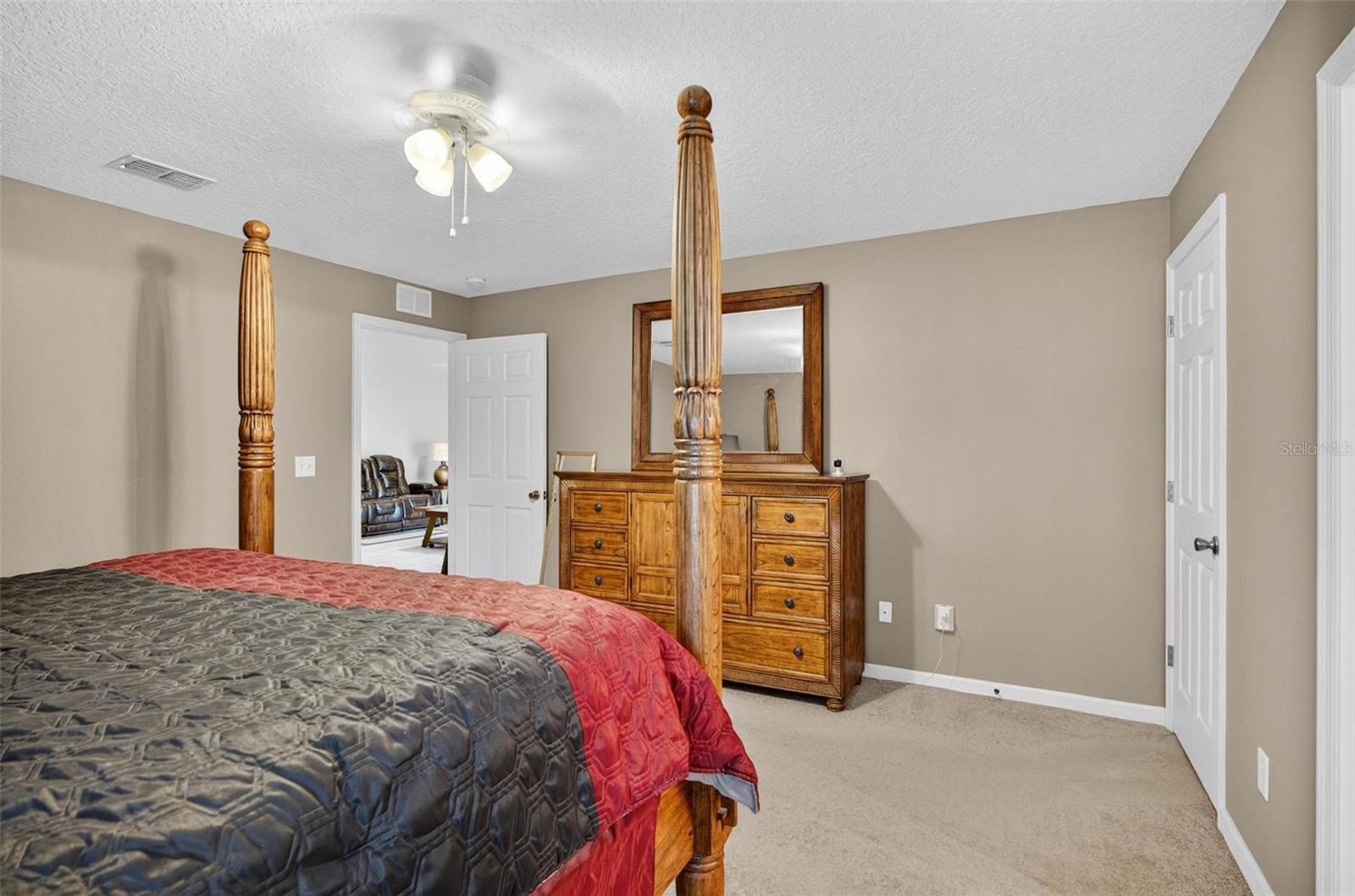 8 FAWN LANE, Palm Coast, FL 32137
