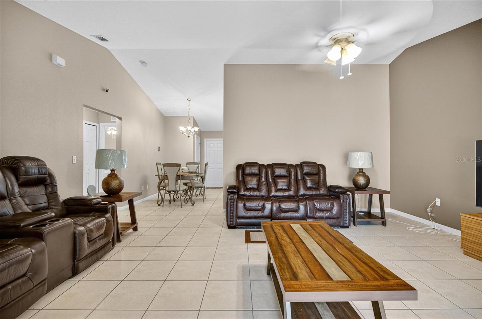 8 FAWN LANE, Palm Coast, FL 32137