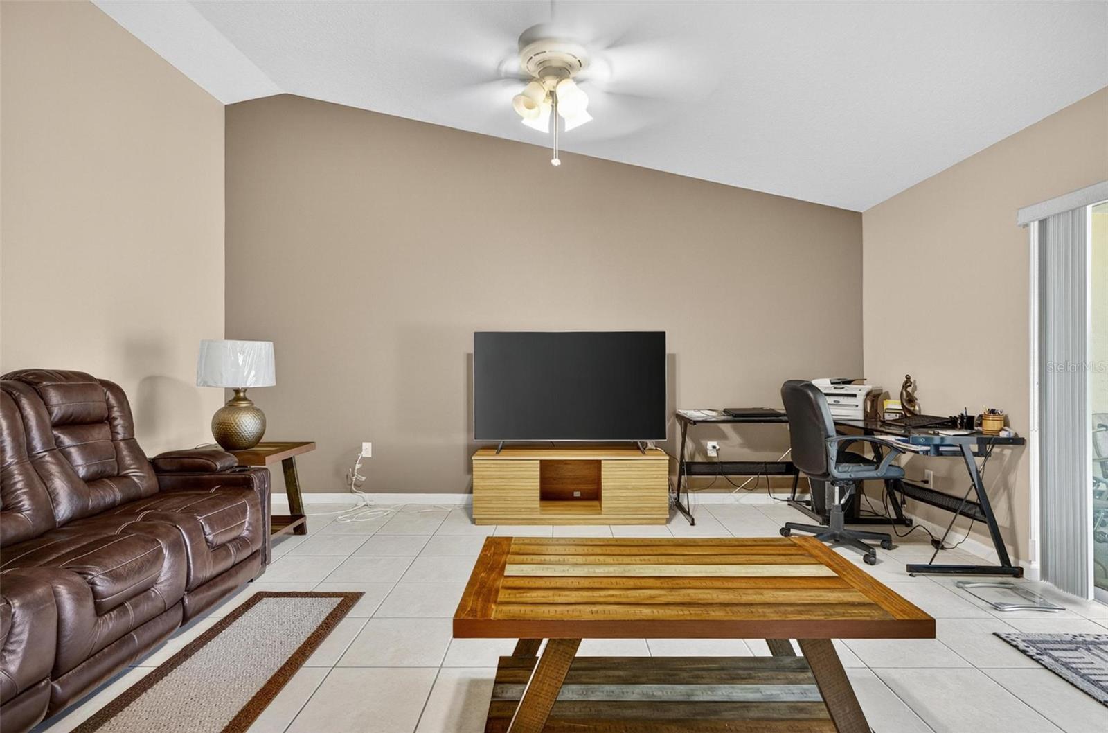 8 FAWN LANE, Palm Coast, FL 32137