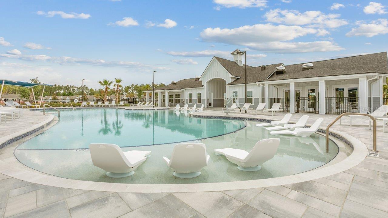 48 HARDWOOD TRAIL, Palm Coast, FL 32137