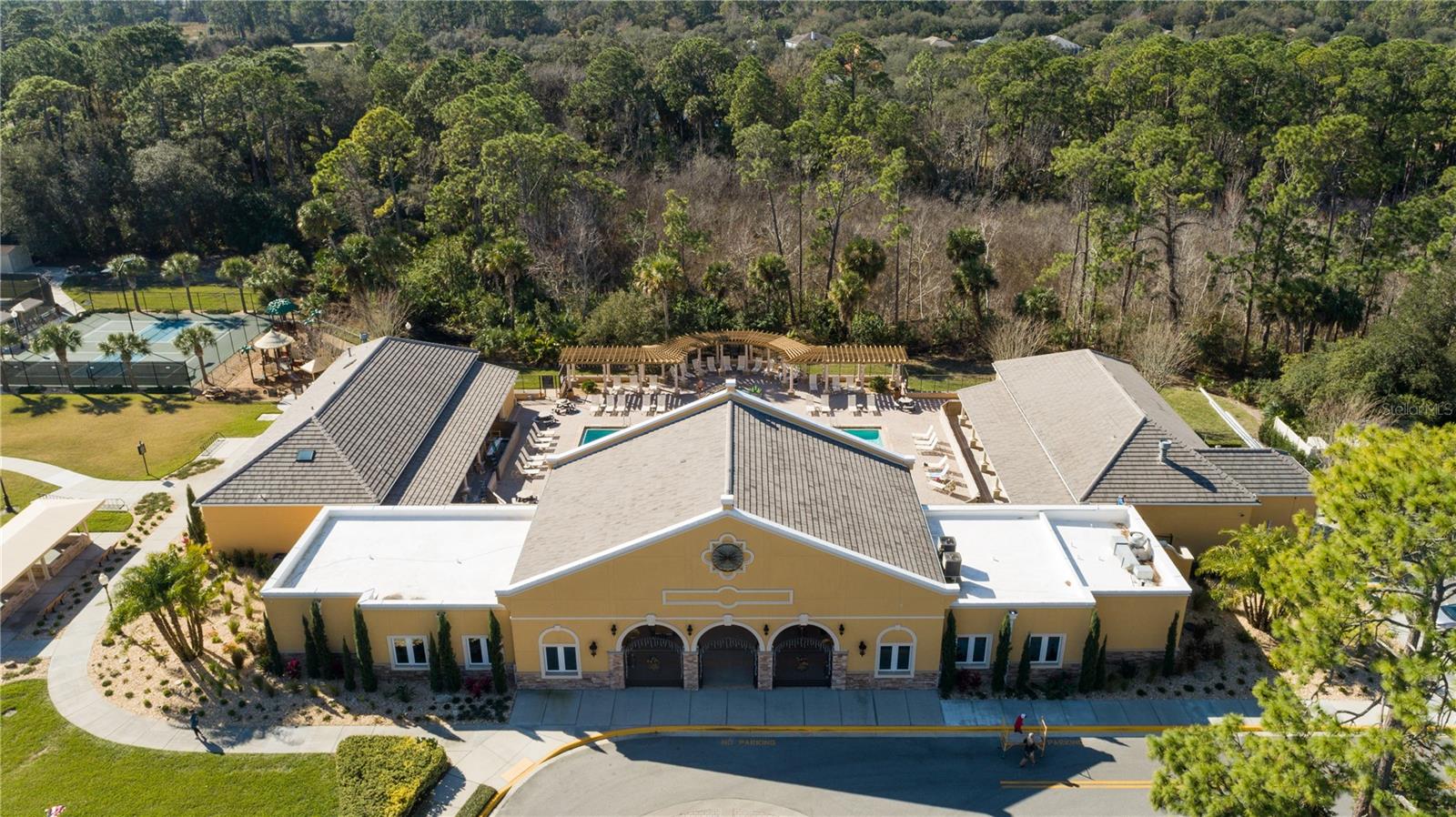 7 OASIS CIRCLE, Palm Coast, FL 32137