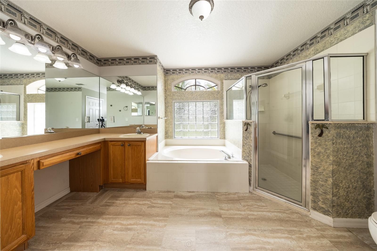 34 WOODHOLME LANE, Palm Coast, FL 32164