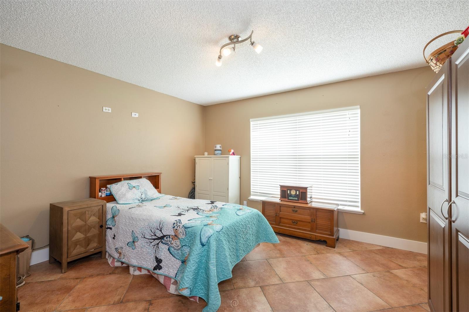 17 PINELL LANE, Palm Coast, FL 32164