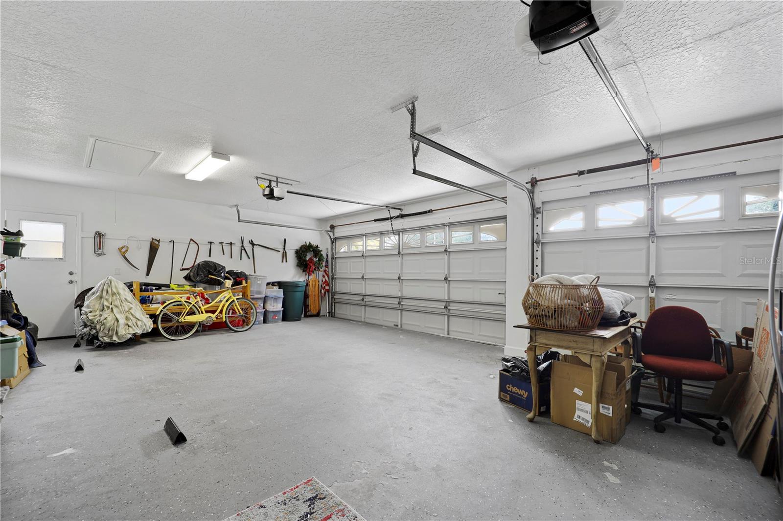 3 car garage