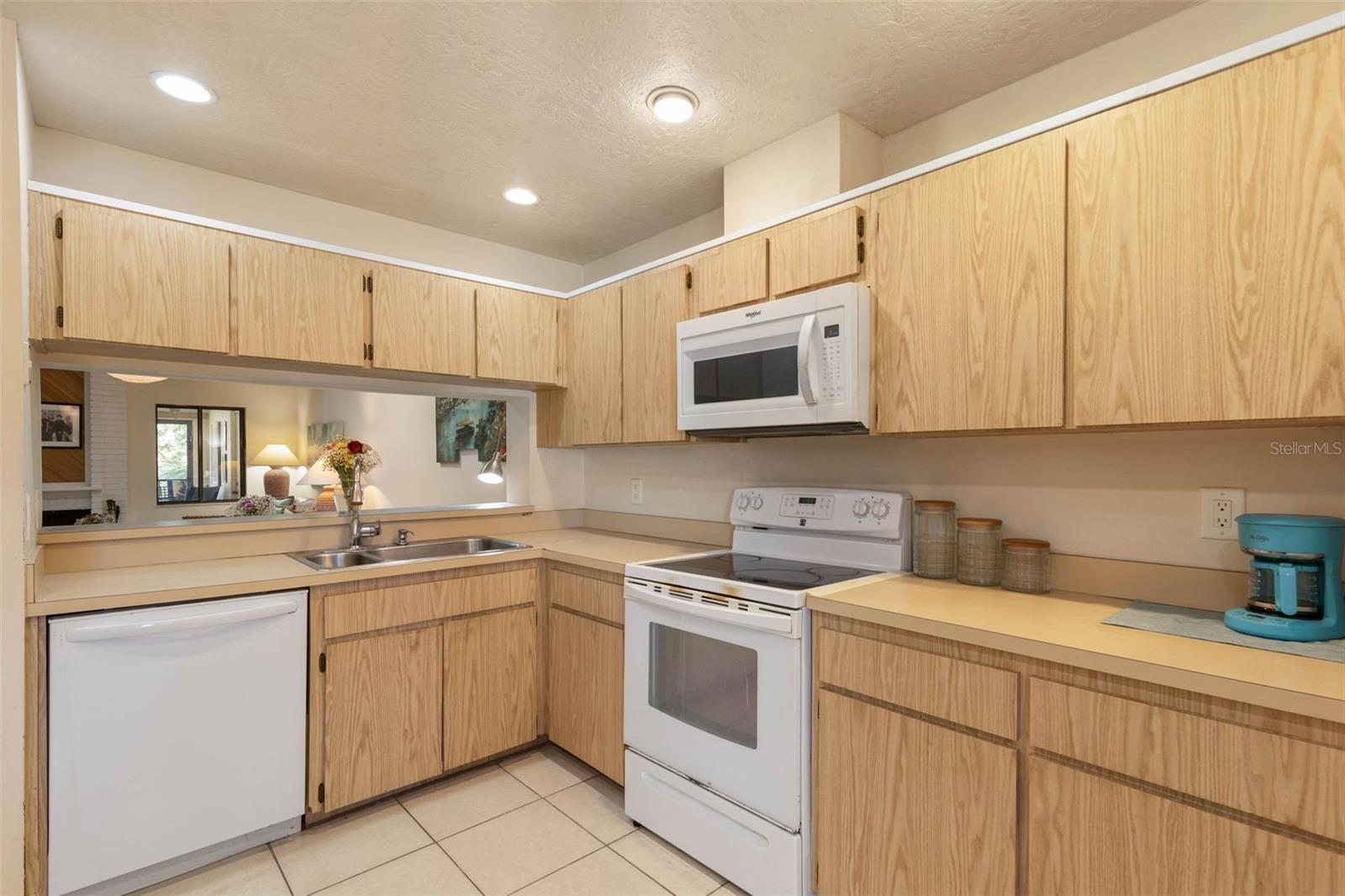 1 TOMOKA OAKS BOULEVARD, #138, Ormond Beach, FL 32174