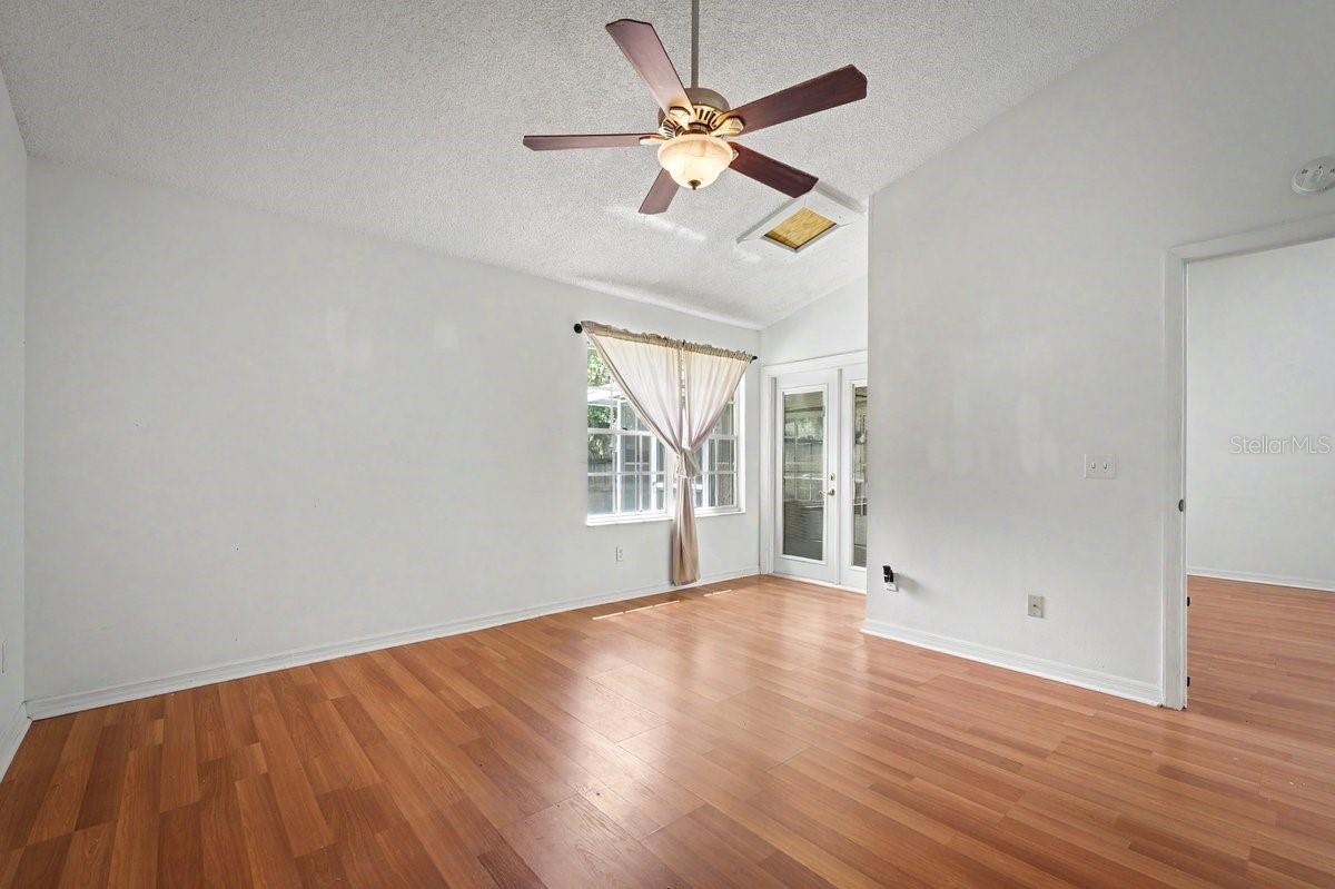 4574 WANDERING OAKS COURT, Jacksonville, FL 32257