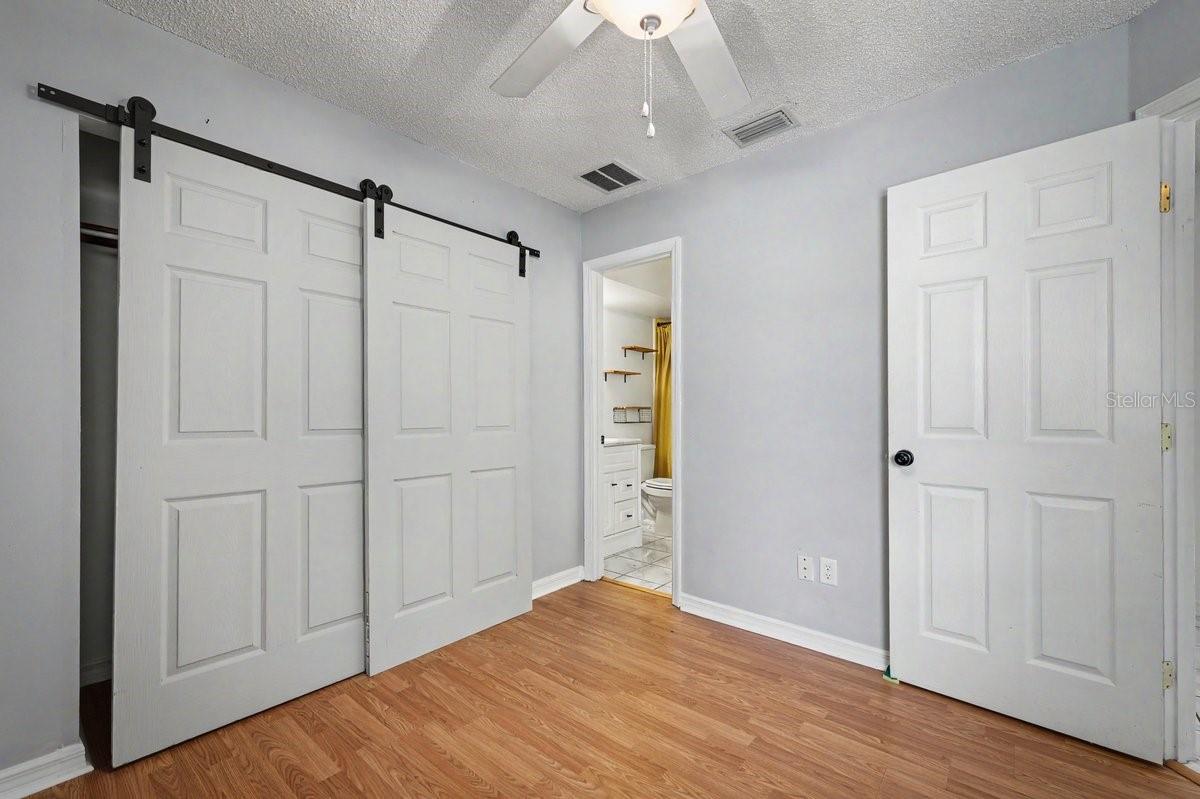 4574 WANDERING OAKS COURT, Jacksonville, FL 32257