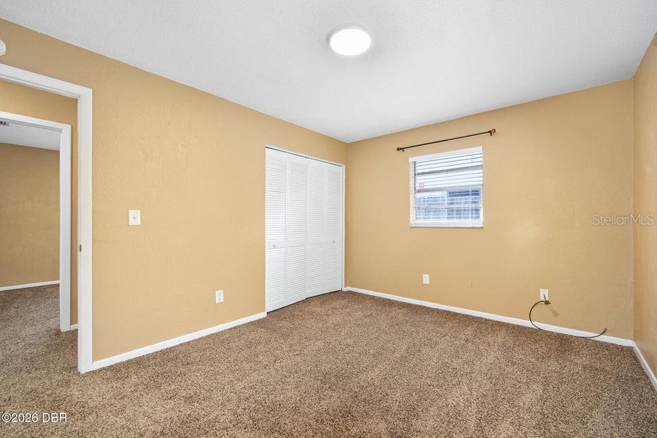 1324 GRANADA AVENUE, Daytona Beach, FL 32117