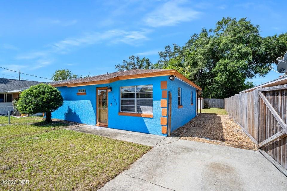 1324 GRANADA AVENUE, Daytona Beach, FL 32117 1324 GRANADA AVENUE, Daytona Beach, FL 32117