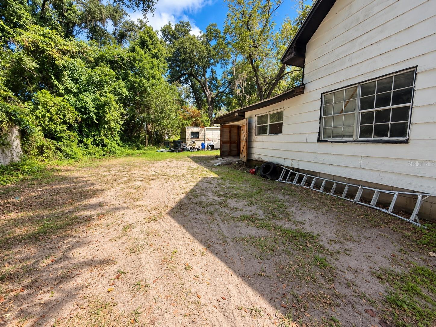 18523 NW 231ST STREET, High Springs, FL 32643