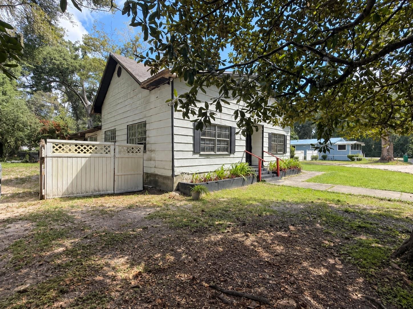 18523 NW 231ST STREET, High Springs, FL 32643