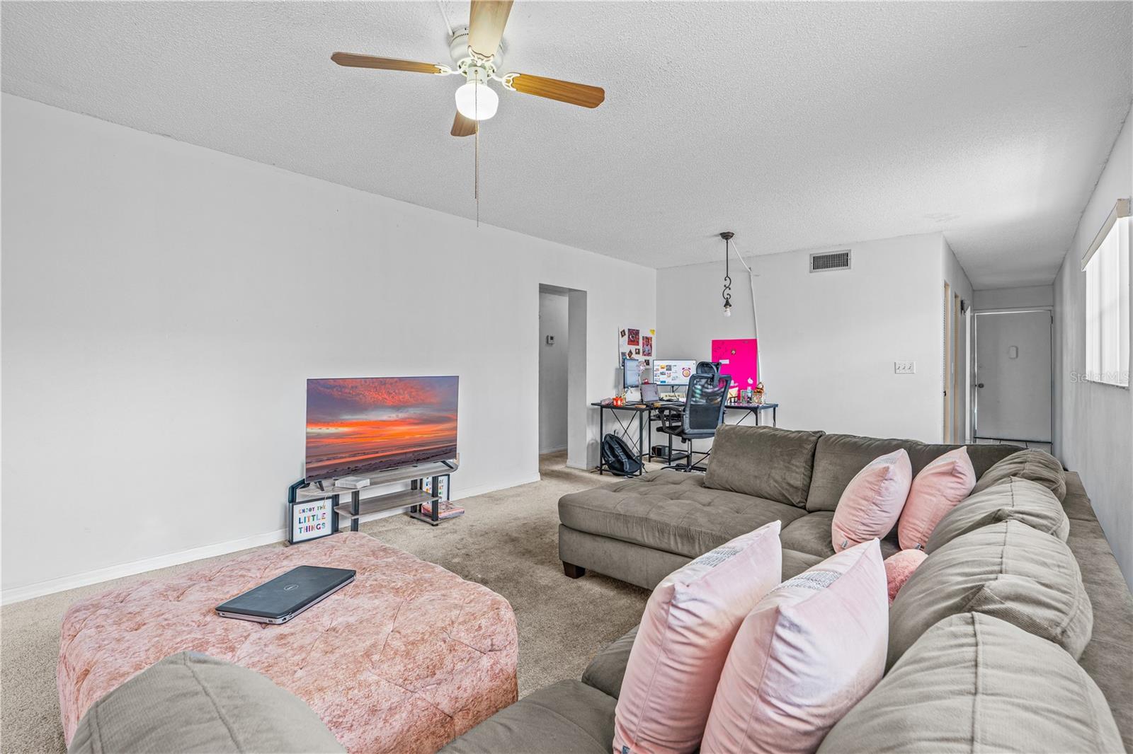 1504 VIRGINIA AVENUE, #204, Daytona Beach, FL 32114