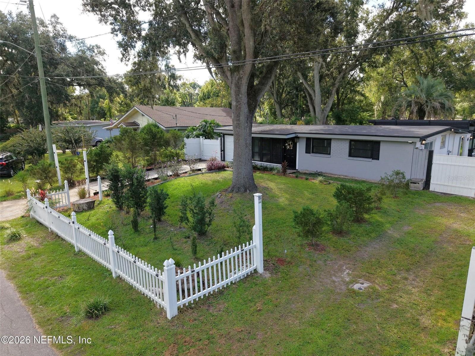 3048 LORMAN DRIVE, Jacksonville, FL 32223