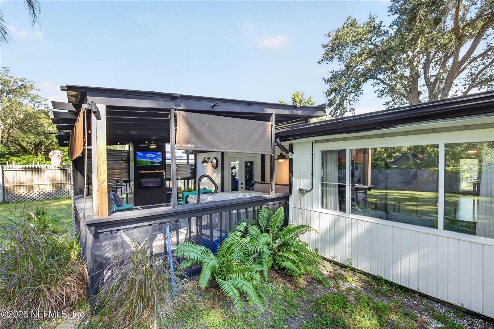 3048 LORMAN DRIVE, Jacksonville, FL 32223
