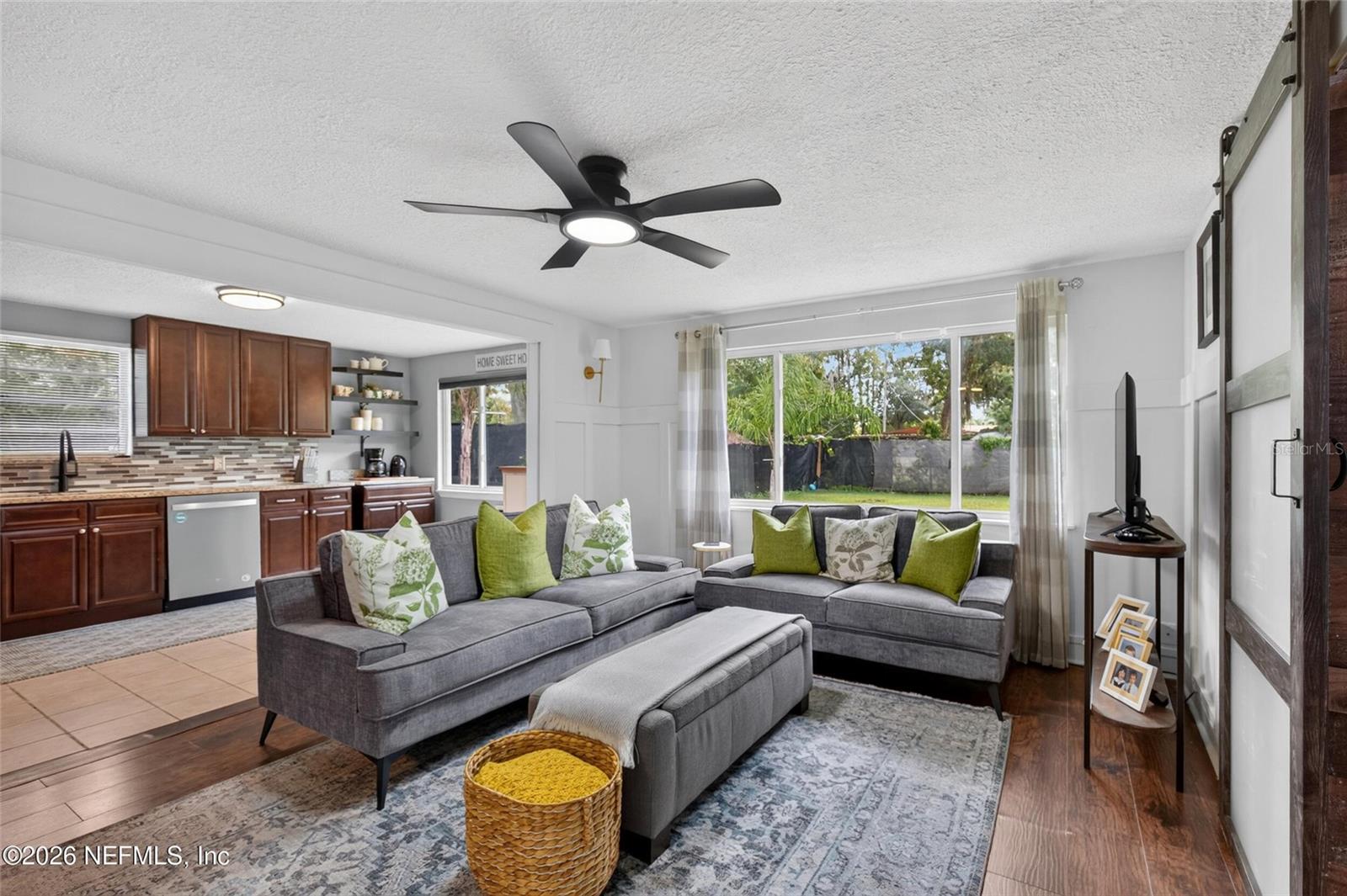3048 LORMAN DRIVE, Jacksonville, FL 32223