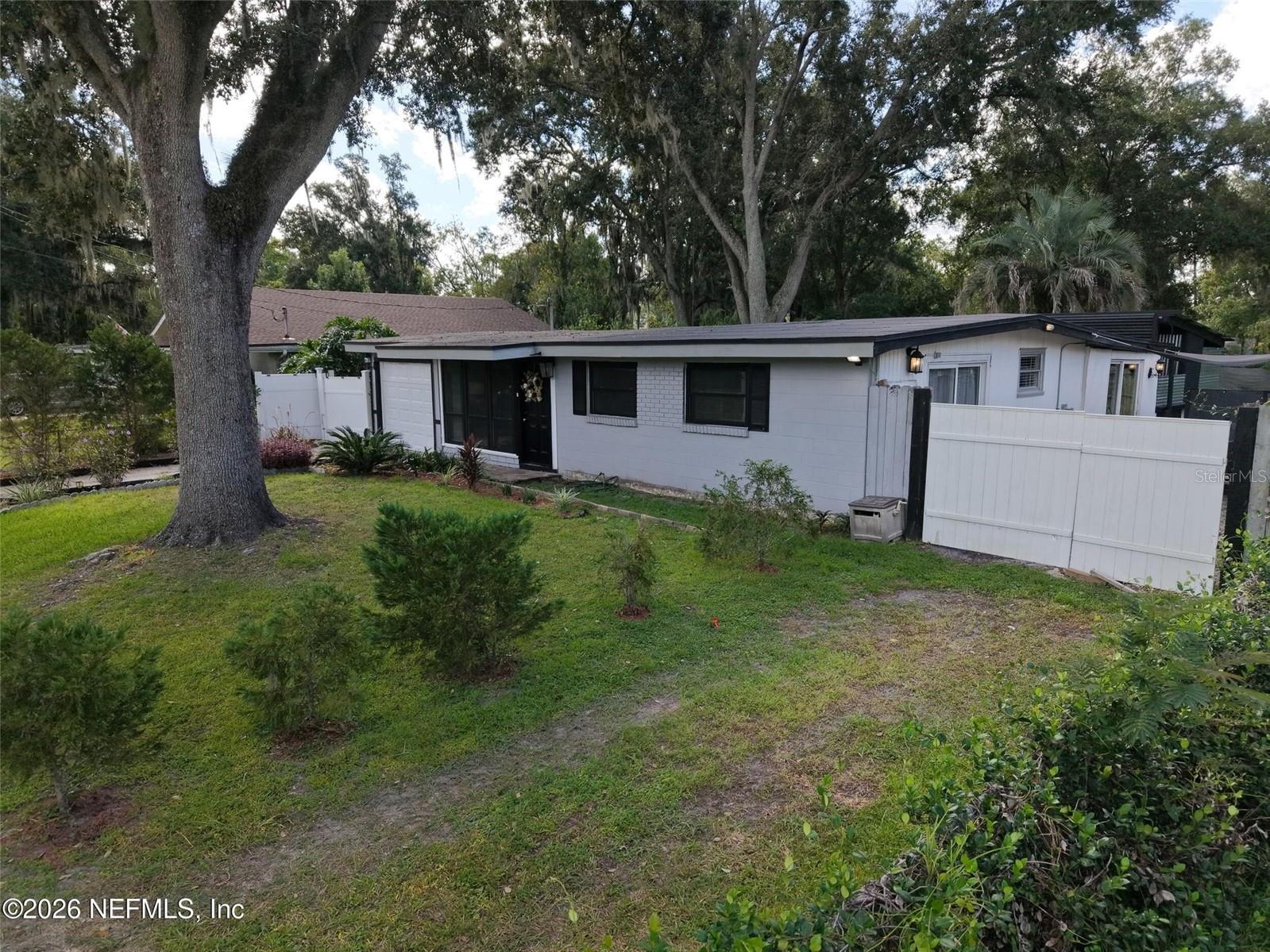 3048 LORMAN DRIVE, Jacksonville, FL 32223