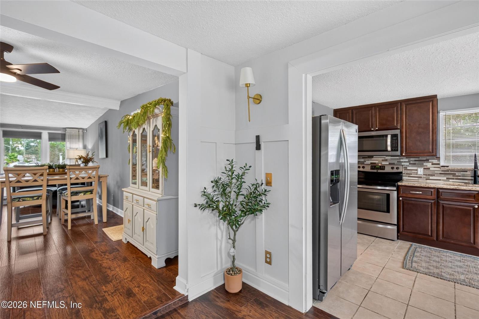 3048 LORMAN DRIVE, Jacksonville, FL 32223