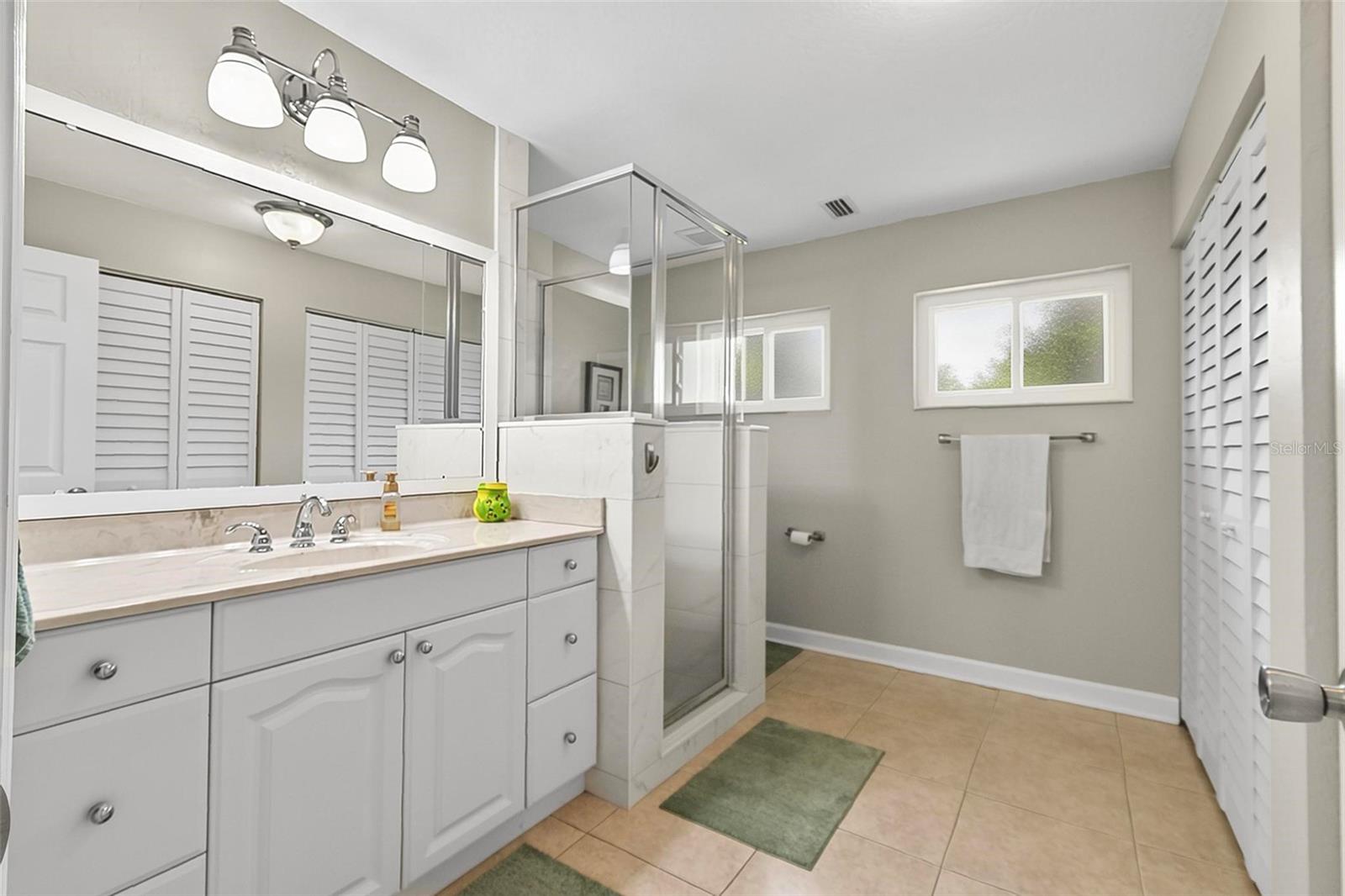 8 FLEMING COURT, Palm Coast, FL 32137