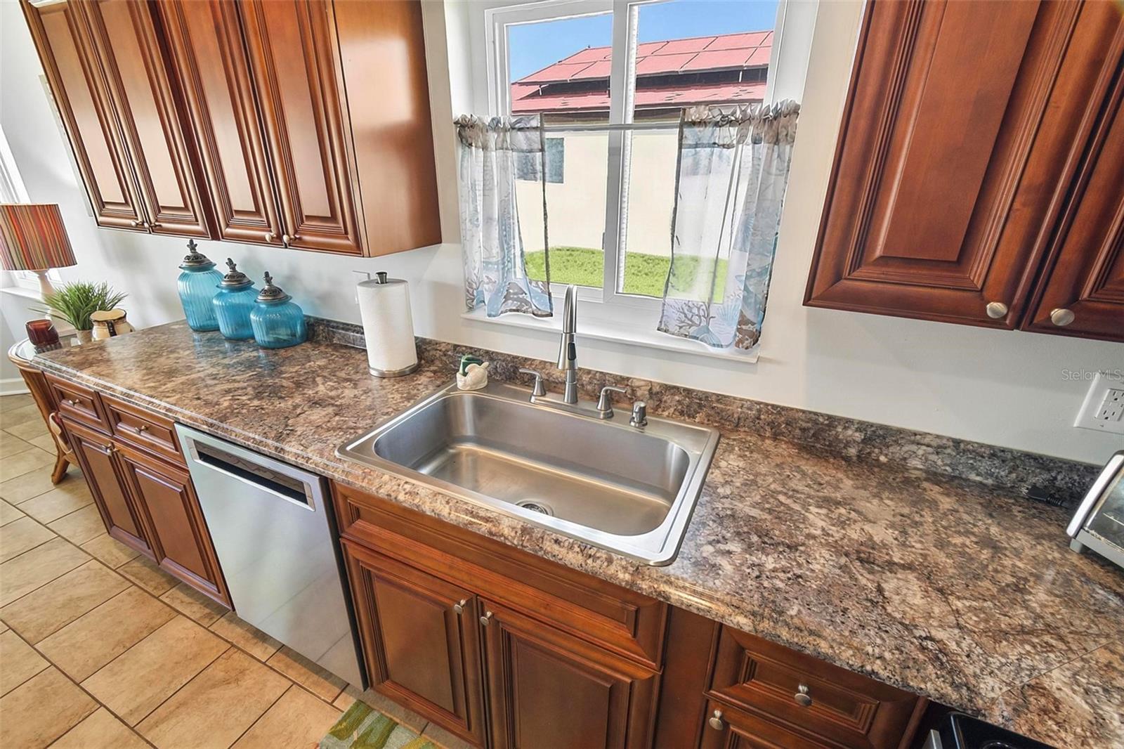 8 FLEMING COURT, Palm Coast, FL 32137