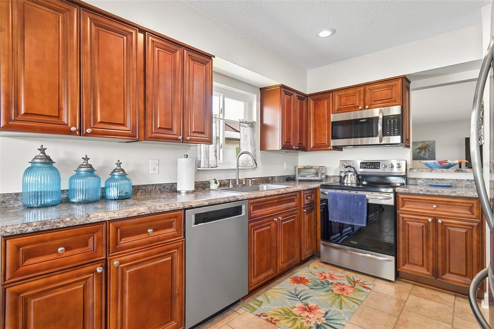 8 FLEMING COURT, Palm Coast, FL 32137