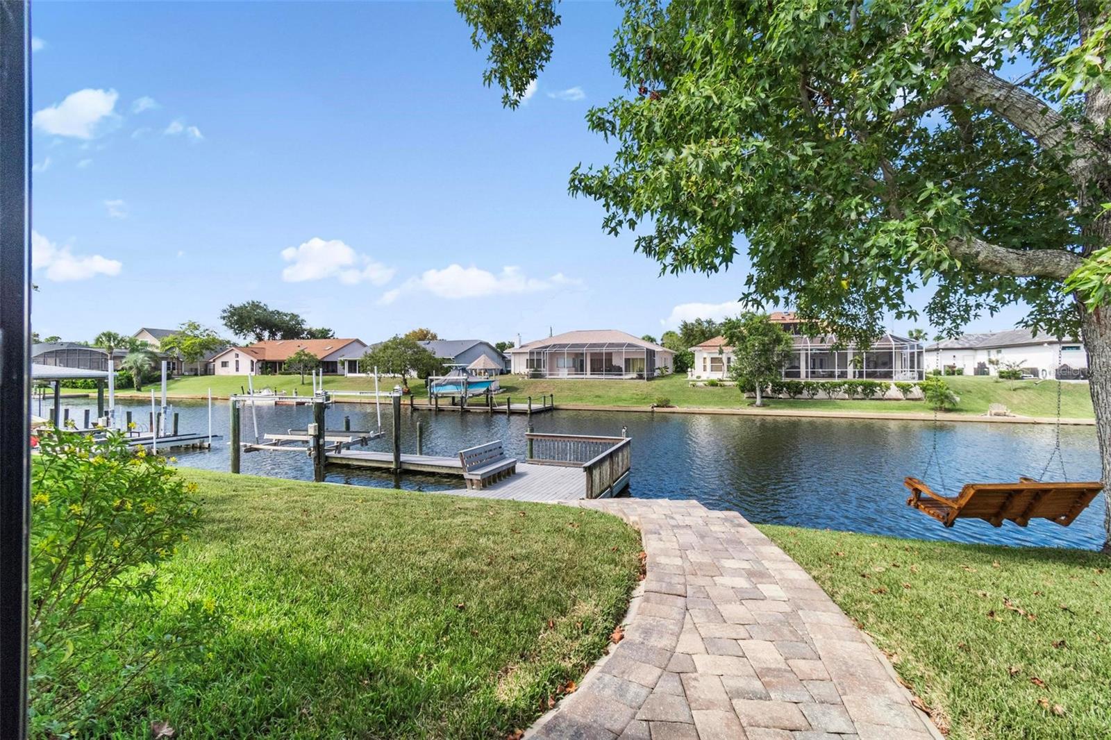 8 FLEMING COURT, Palm Coast, FL 32137