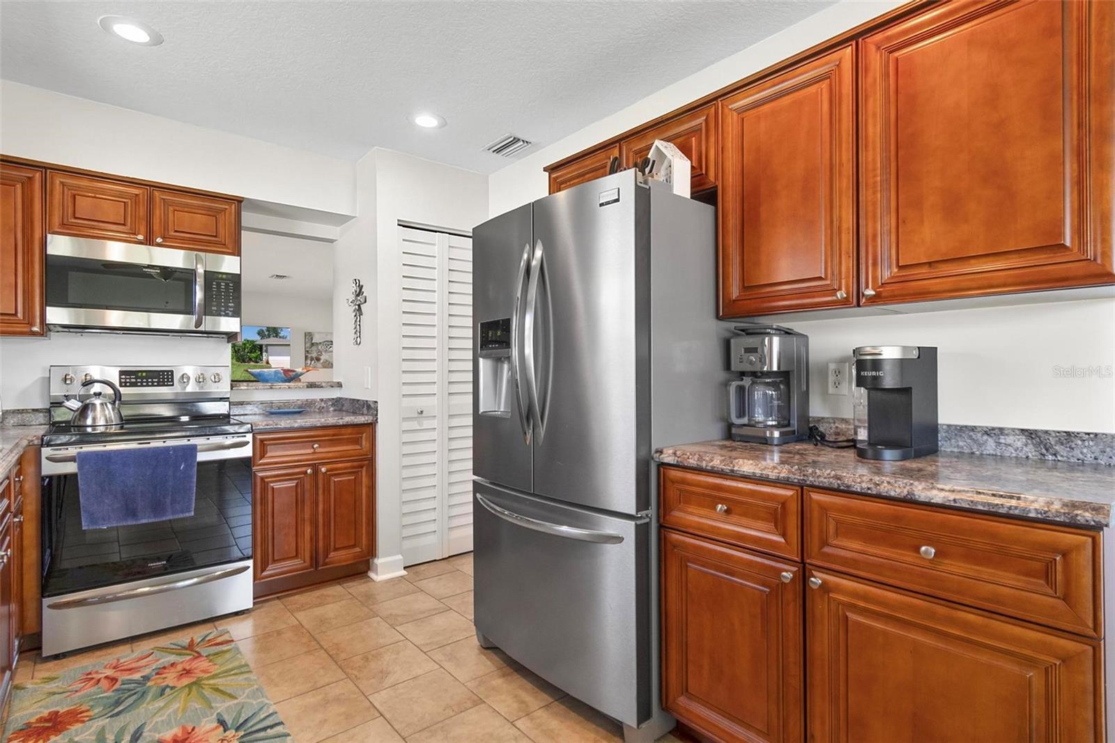 8 FLEMING COURT, Palm Coast, FL 32137