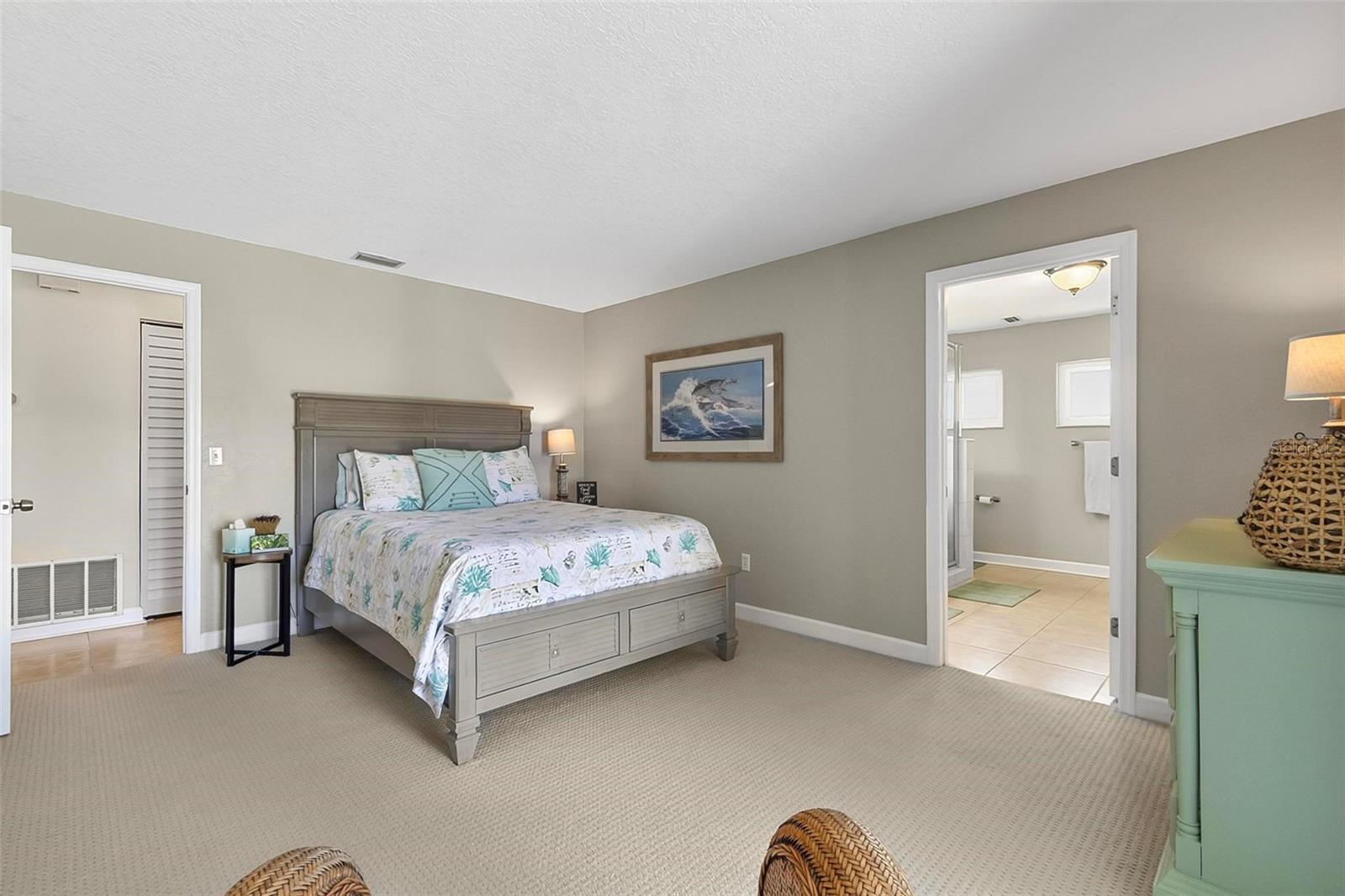 8 FLEMING COURT, Palm Coast, FL 32137