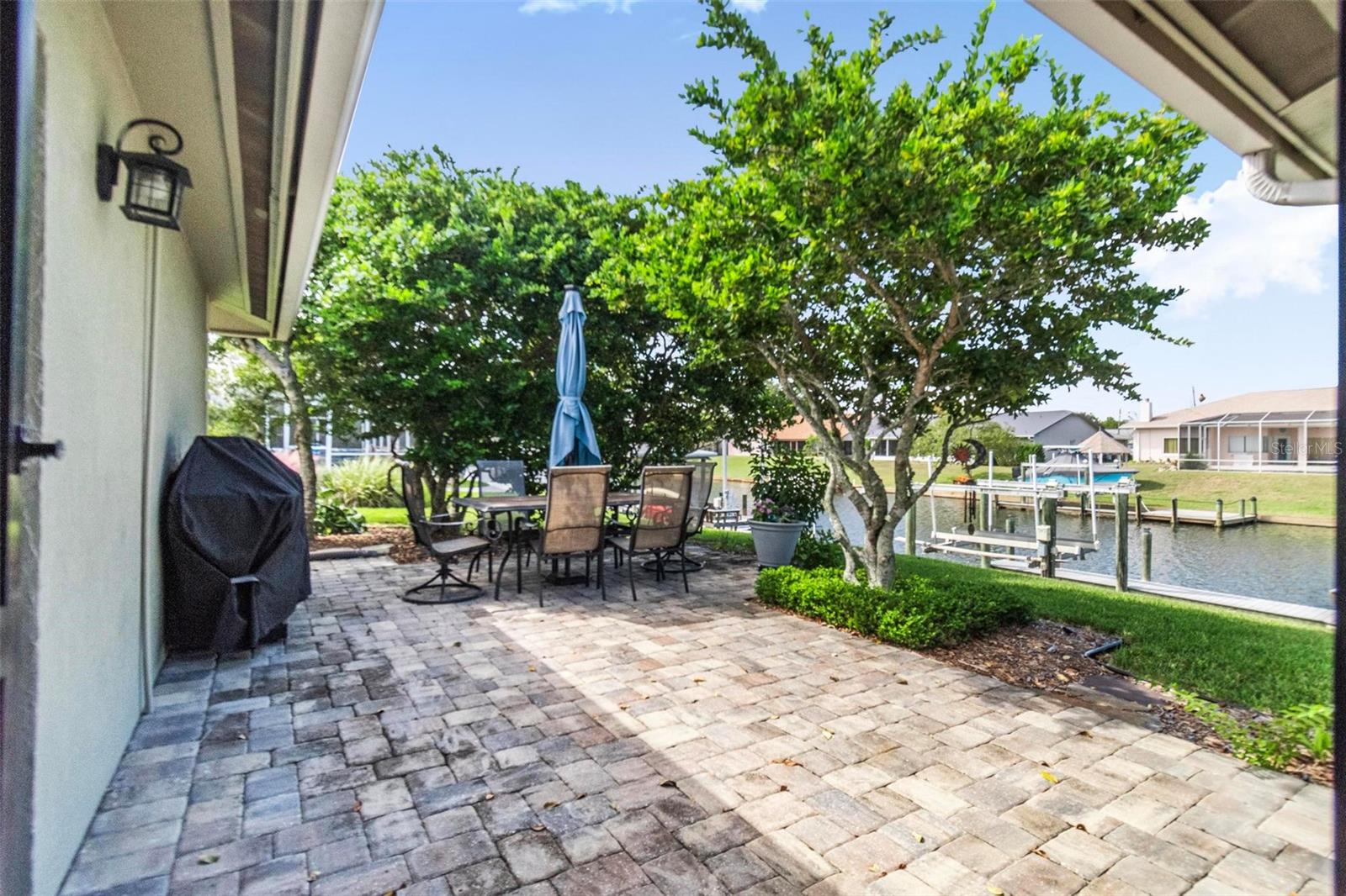 8 FLEMING COURT, Palm Coast, FL 32137