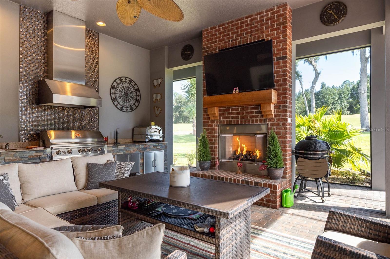 6084 SUMMIT VIEW DRIVE, Brooksville, FL 34601